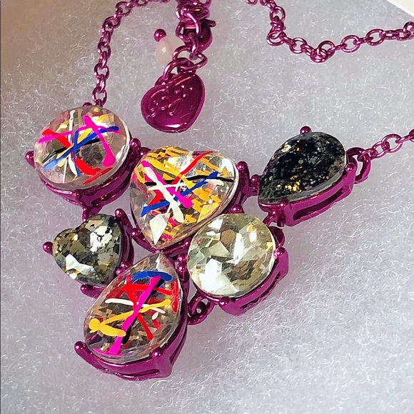 Betsey Johnson East Harlem Shuffle Heart Bib NWT - Picture 4 of 6